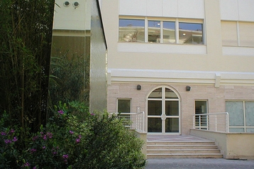 Italia Privát Roma, Exterior